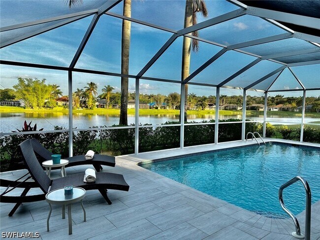 Foto del edificio - 930 Marble Dr