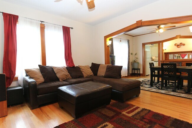 Foto del edificio - 3306 Johnson St NE