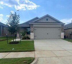 Building Photo - 2068 Sulky Ln