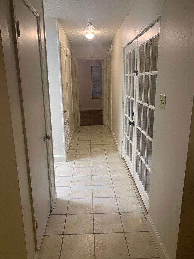 Foto del edificio - 5233 Butter Creek Ln