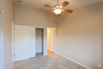 2BR, 2BA - 908 SF - The Meadows