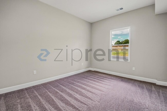 Building Photo - Unit Unit 2