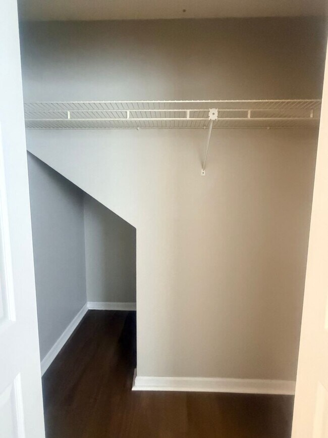 Foto del edificio - 2519 Cedar Ln