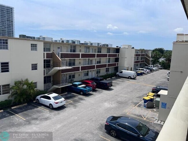 Building Photo - 1800 79th Street Causeway