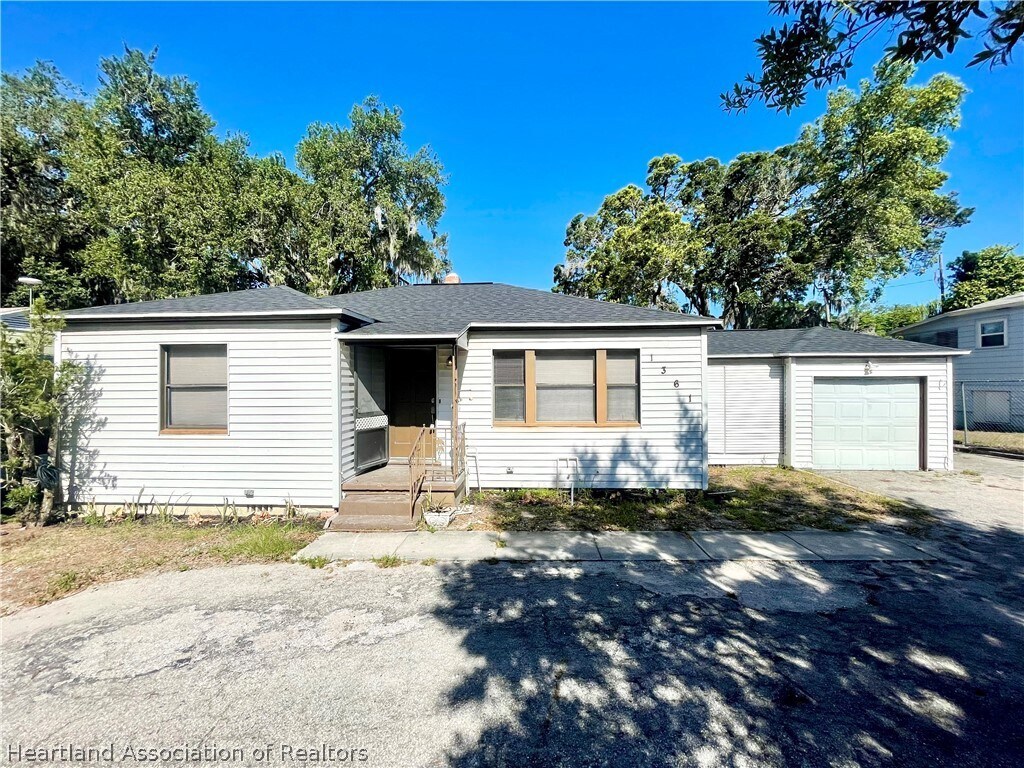 1361 Lakeview Dr, Sebring, FL 33870 House Rental in Sebring, FL