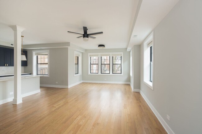 Foto del edificio - 4409 N Seeley Ave