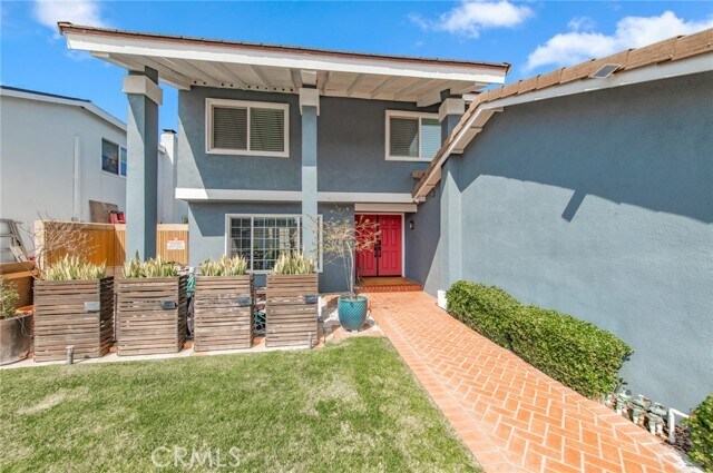 Foto del edificio - 8921 Burlcrest Dr