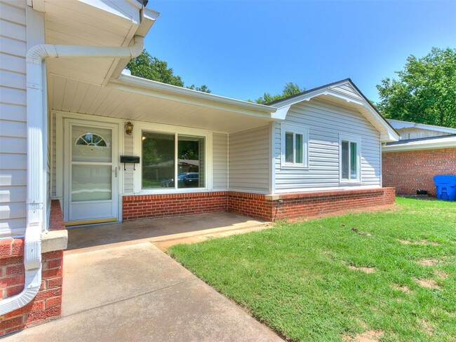 Building Photo - 1507 Avondale Dr
