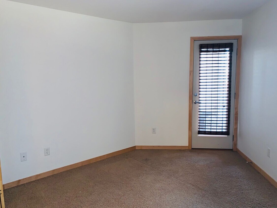 Primary Photo - 2 Bedroom, 2 Bathroom Condo at Nichols Sta...