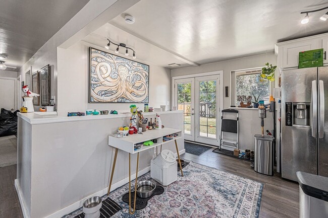 Building Photo - Completely Updated 3-Bedroom Home in North...
