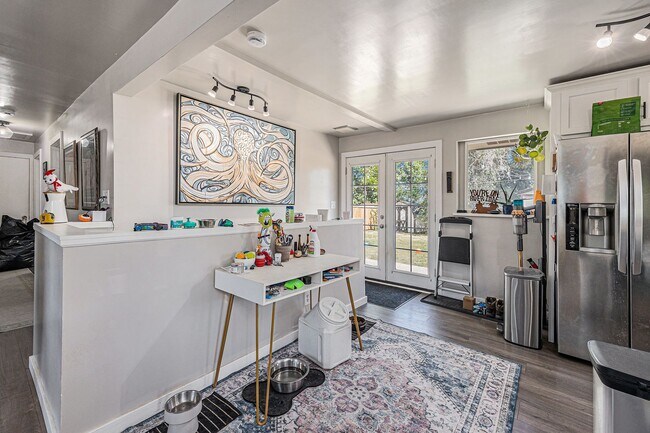 Foto del edificio - Completely Updated 3-Bedroom Home in North...