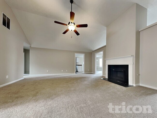Building Photo - 4026 Gail Lee Terrace SW