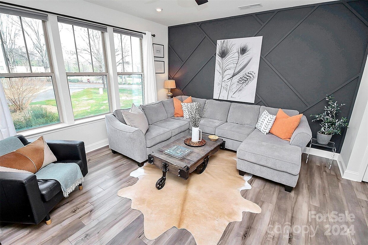 Living Room - 326 Simeon Dr