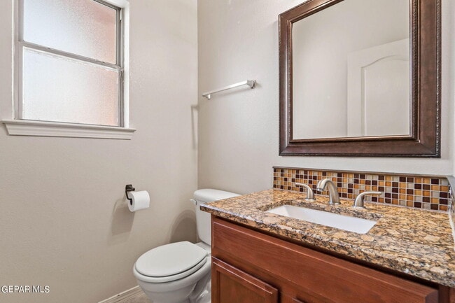Building Photo - 13942 Vaquero Rock Dr
