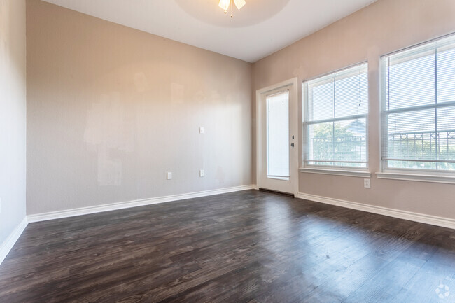 Bedroom - Baycliff Apartments