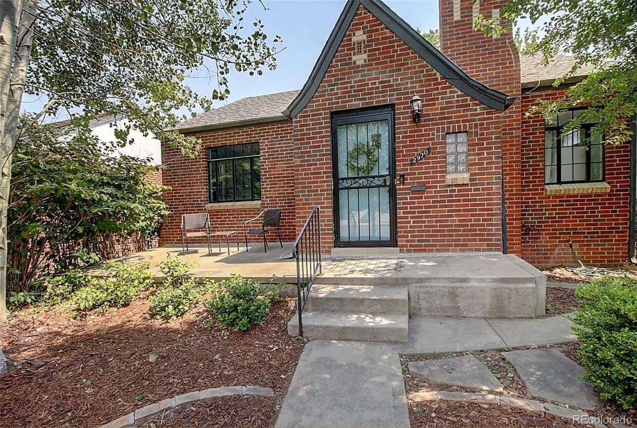 Primary Photo - 2970 Zenobia St