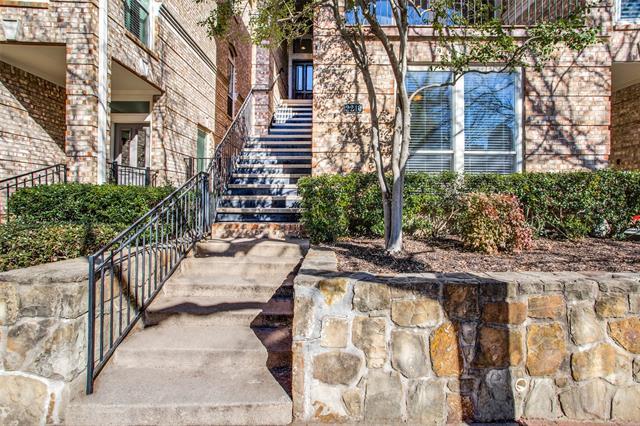 Foto principal - 2210 Allen St