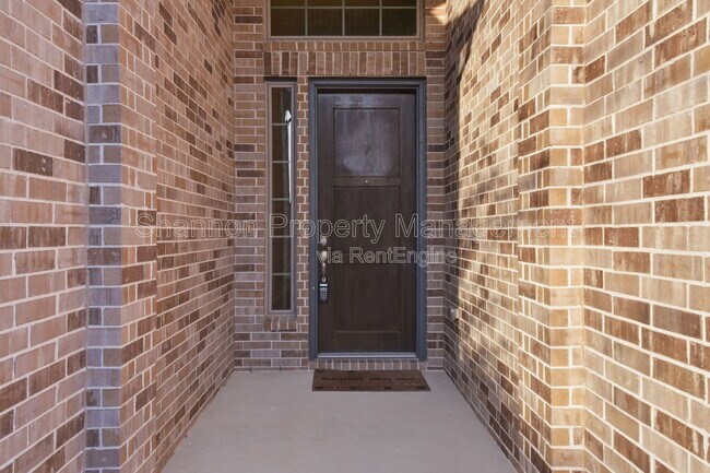 Foto del edificio - 9515 Willard Dr