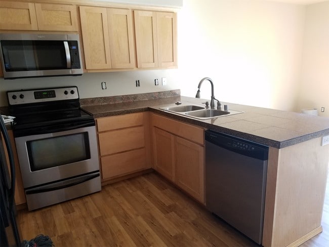 Photo - 3222 Lombard Ave (Everett, WA) Townhome