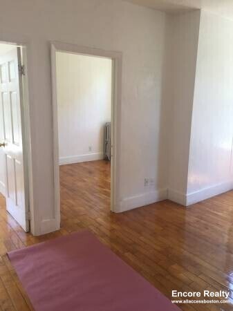 Foto del edificio - 8 Adella Pl