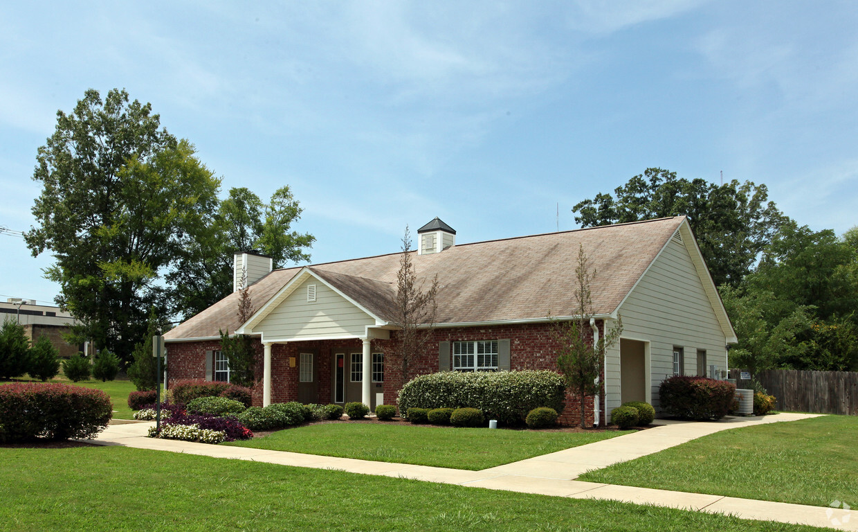 Building Photo - Horizon Apartments