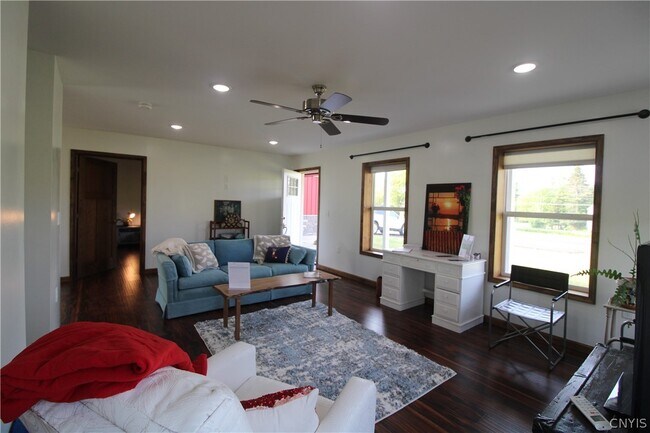 Foto del edificio - 1601 Lighthouse Hill Rd