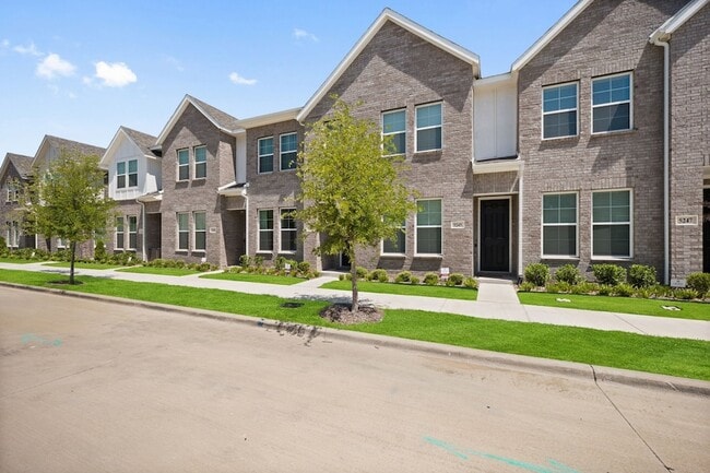 Photo - 5243 Legacy Street Unit Townhome