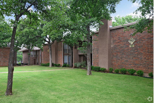 Coronado Villas Apartments - Denton, TX | Apartments.com