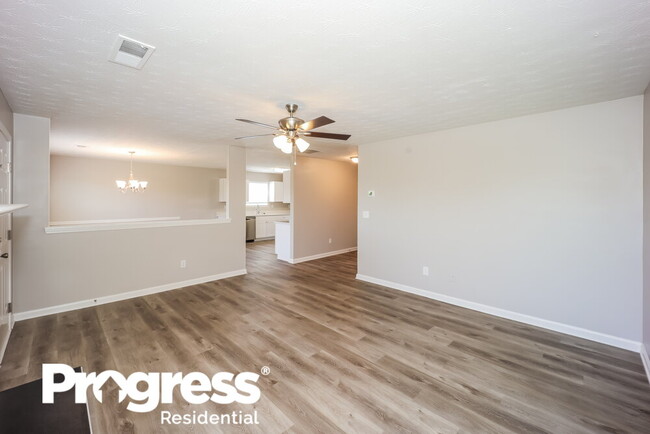 Building Photo - 2735 Carolina Ridge