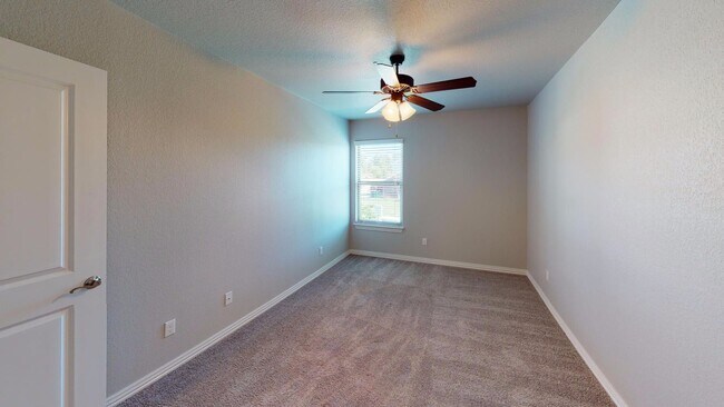 Foto del edificio - 3 Bedroom Townhome for Rent in Rogers! Sav...