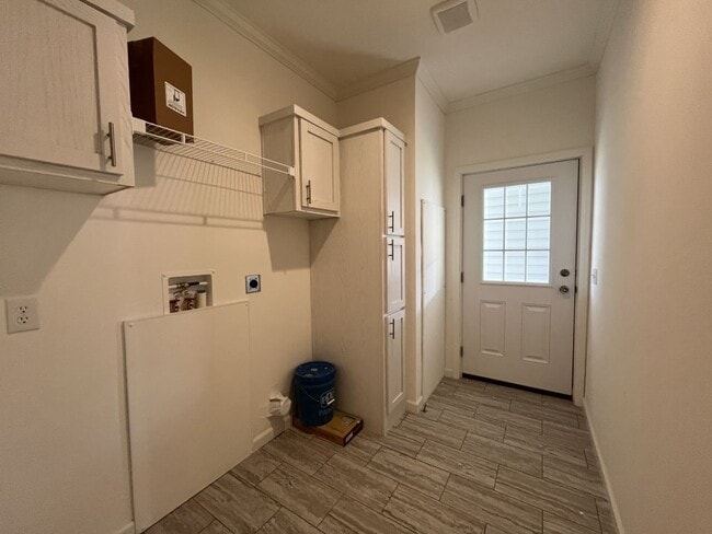 Building Photo - 557 Bimini Cay Cir