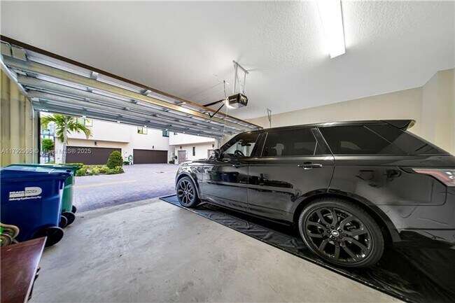 Foto del edificio - 4707 NW 83rd Ct