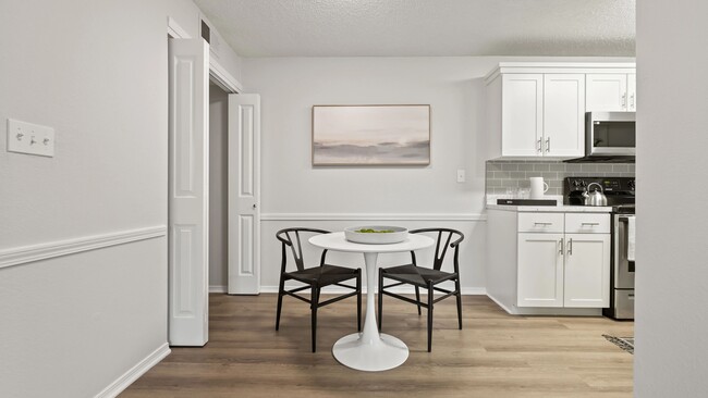 Discover a delightful dining area adjacent to your kitchen and living room, complete with an oversized pantry for extra storage. This apartment checks all the boxes for a vibrant lifestyle! - The Avenue