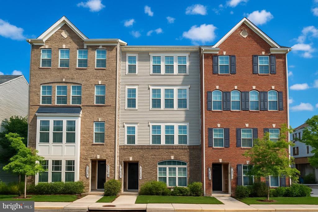 Foto principal - 10060 Dorsey Ln