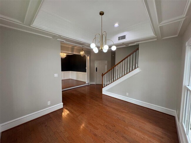 Foto del edificio - 1204 W 39th St