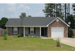 Primary Photo - 3 br, 2 bath House - 122 Haywood Drive