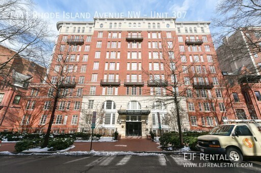 Primary Photo - Logan Circle One Bedroom With Private Balc...