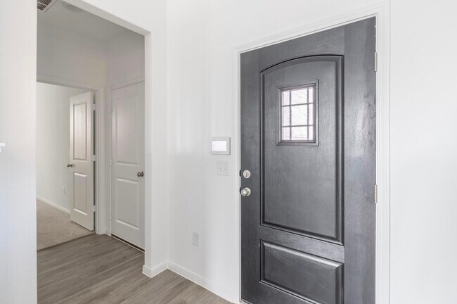 Foto del edificio - 1052 Greenshank Dr