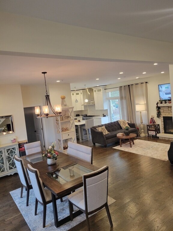 Foto del edificio - 3101 Sprucewood Rd