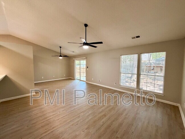 Foto del edificio - 22 Sweet Thorne Cir