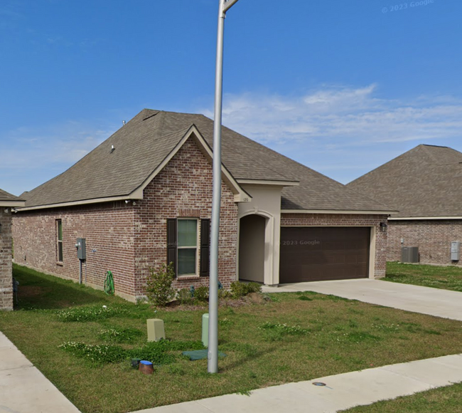 Foto del edificio - 3 bedrooms 2 baths - Youngsville, LA