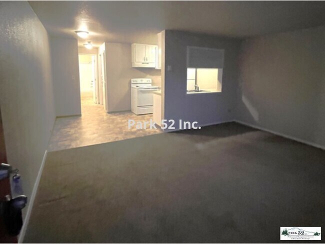 Foto del edificio - 6450 S Mason Ave