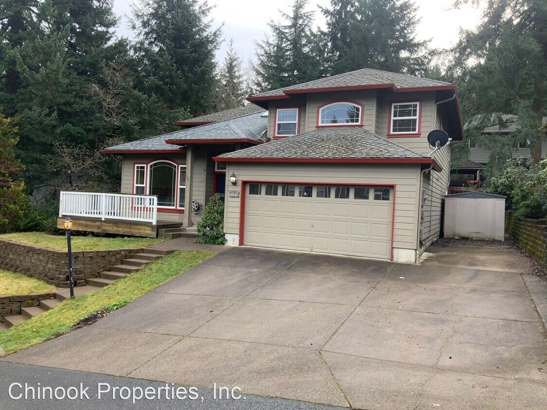 Primary Photo - 4 br, 3 bath House - 3856 Ashford Dr