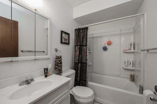 Foto principal - 4433 Prairie Ave
