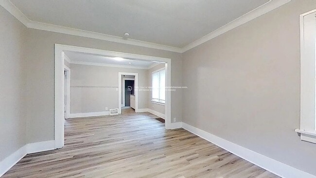 Building Photo - 2216 N Linsley Ct