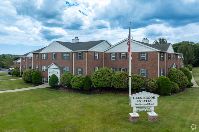 Building Photo - GlenBrook Estates