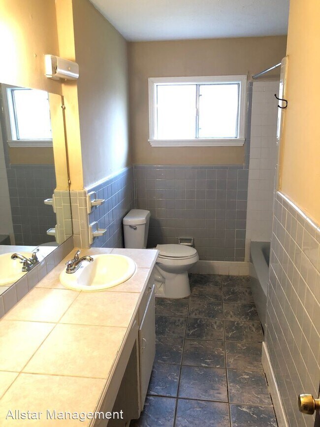 Building Photo - 3 br, 1 bath House - 3443 Marguerite Drive