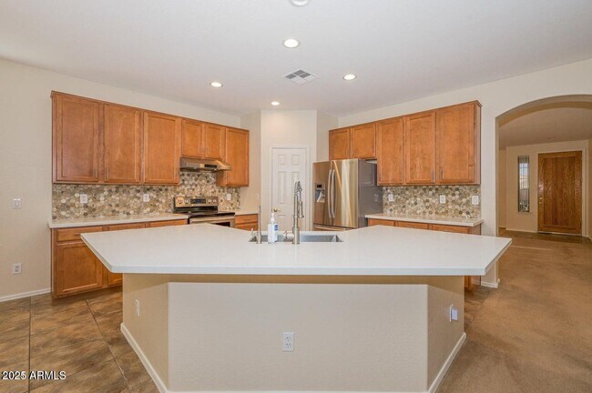 Foto del edificio - 8781 W Hayward Ave