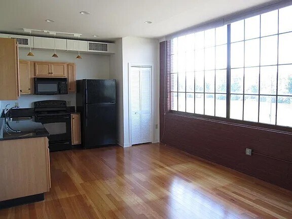 Living Area-Kitchen - 11 W 2nd St