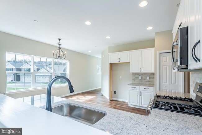 Foto del edificio - 1714 Shady Ln
